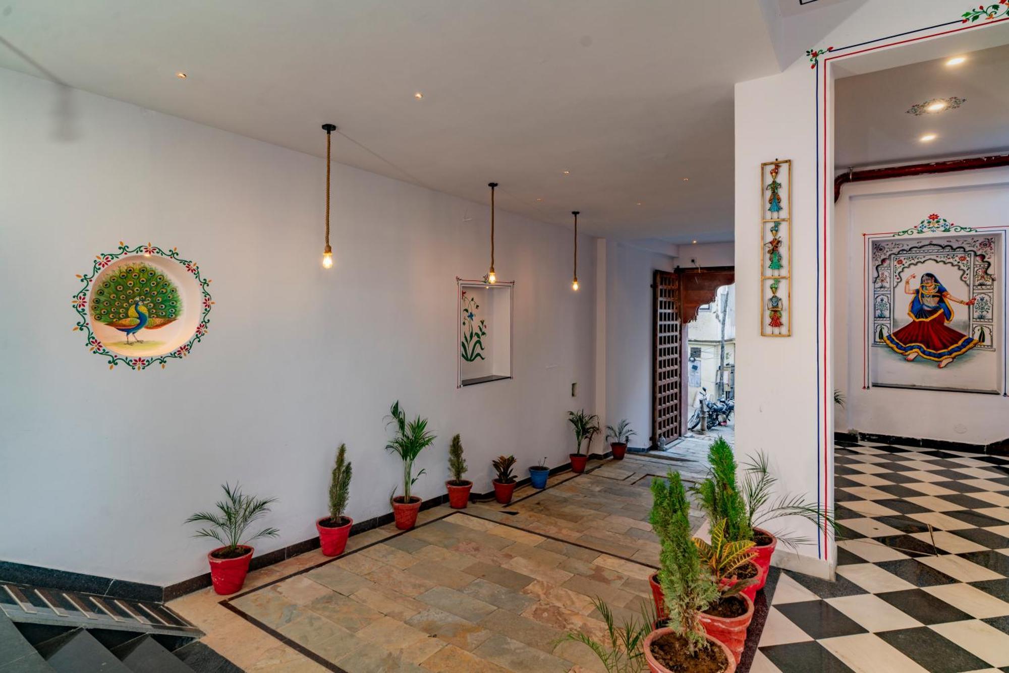 Dera Pichola- A Lake Facing Boutique Hotel Udaipur Exterior photo